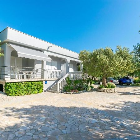 Apartments Anka Кампор Экстерьер фото