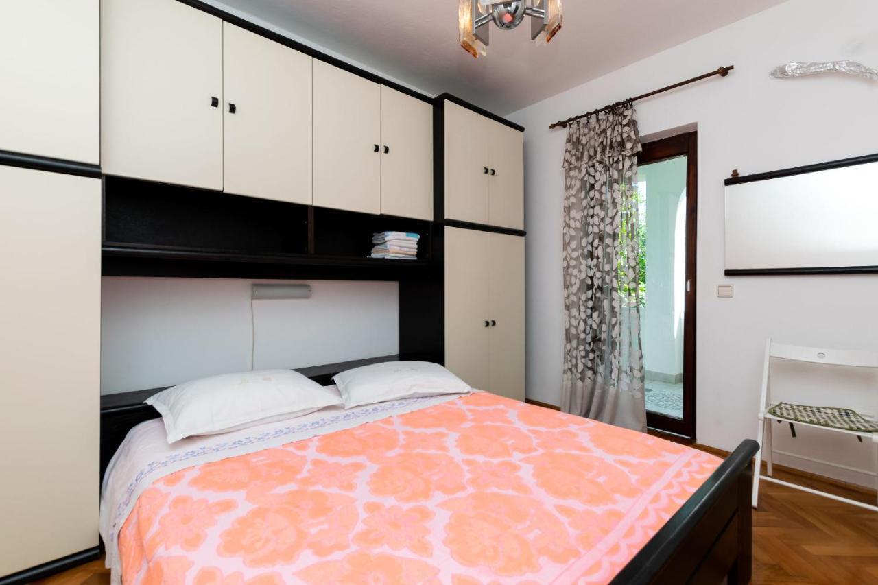 Apartments Anka Кампор Экстерьер фото