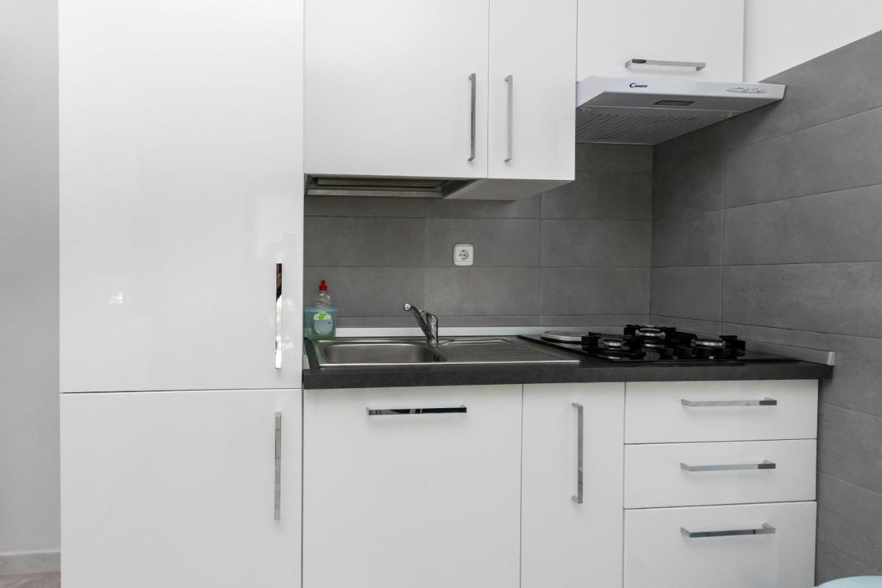 Apartments Anka Кампор Экстерьер фото